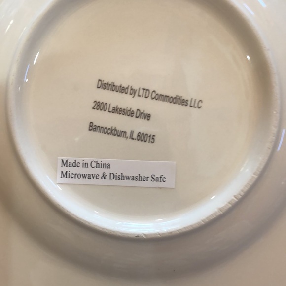 Decorative Christmas Plates 8” Set of Three by Ltd Commodities Red White - Picture 5 of 5